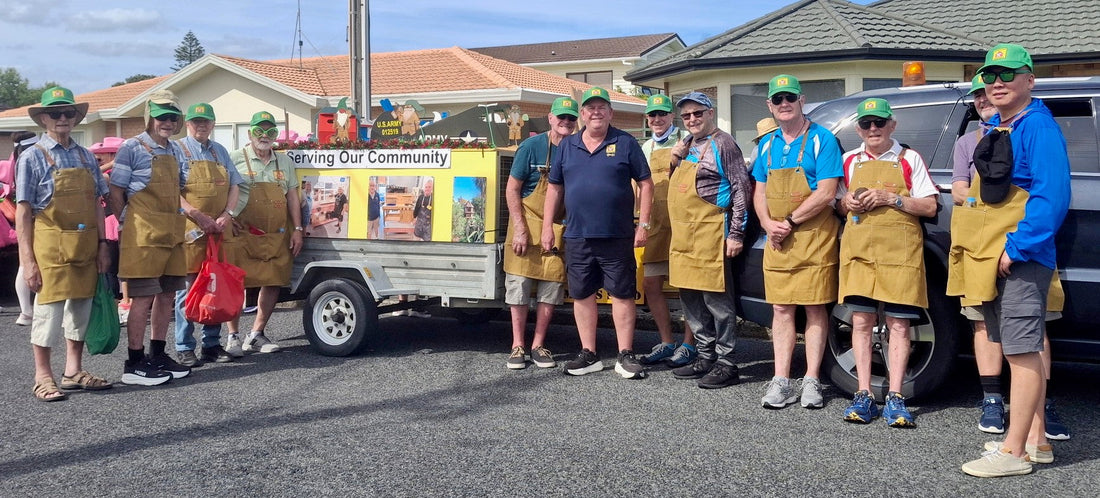 Orewa Santa Parade 2025 - Best Non-Commercial Float: Hibiscus Men's Shed